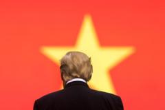 Thuế ông Trump trước giờ G: mức 20% của Việt Nam là thắng hay bại? Thuế ông Trump trước giờ G: mức 20% của Việt Nam là thắng hay bại?