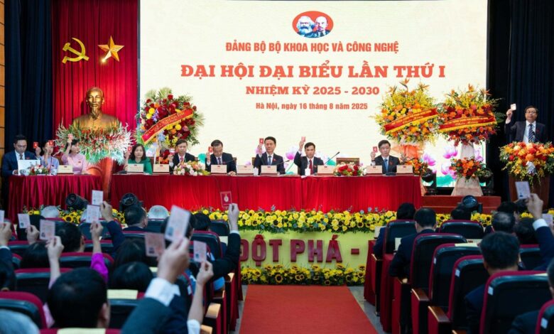 Chuyển dịch để khoa học công nghệ, đổi mới sáng tạo thành động lực trung tâm Chuyển dịch để khoa học công nghệ, đổi mới sáng tạo thành động lực trung tâm