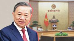 Tinh gọn bộ máy: những tiến triển và vấn đề tồn đọng Tinh gọn bộ máy: những tiến triển và vấn đề tồn đọng