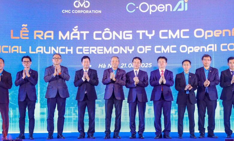 ‘Lợi thế của doanh nghiệp Việt là dữ liệu Việt, bài toán Việt’ ‘Lợi thế của doanh nghiệp Việt là dữ liệu Việt, bài toán Việt’