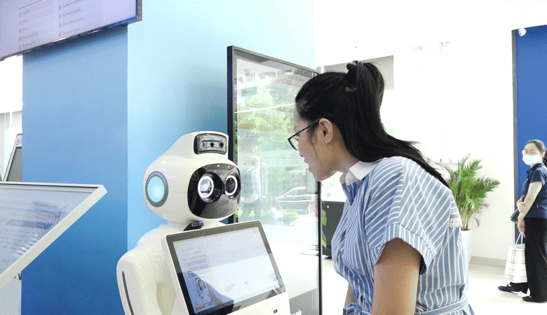 Robot phục vụ người dân làm thủ tục hành chính Robot phục vụ người dân làm thủ tục hành chính