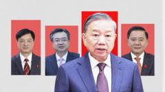 Tứ Trụ thành ‘Bộ Ngũ’ và những biến động ‘lãnh đạo chủ chốt’ và ‘cấp cao’ Tứ Trụ thành ‘Bộ Ngũ’ và những biến động ‘lãnh đạo chủ chốt’ và ‘cấp cao’