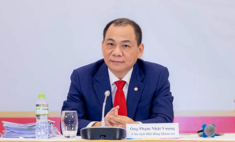 Bình luận: Kiện cáo 68 cá nhân, Vingroup khác gì ông kẹ hai Bình luận: Kiện cáo 68 cá nhân, Vingroup khác gì ông kẹ hai