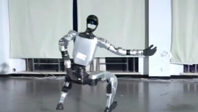 Chế độ phản trọng lực giúp robot chịu mọi đòn tấn công