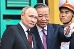 Có gì trong cơ chế ngầm Việt Nam dùng để thanh toán tiền mua vũ khí của Nga? Có gì trong cơ chế ngầm Việt Nam dùng để thanh toán tiền mua vũ khí của Nga?