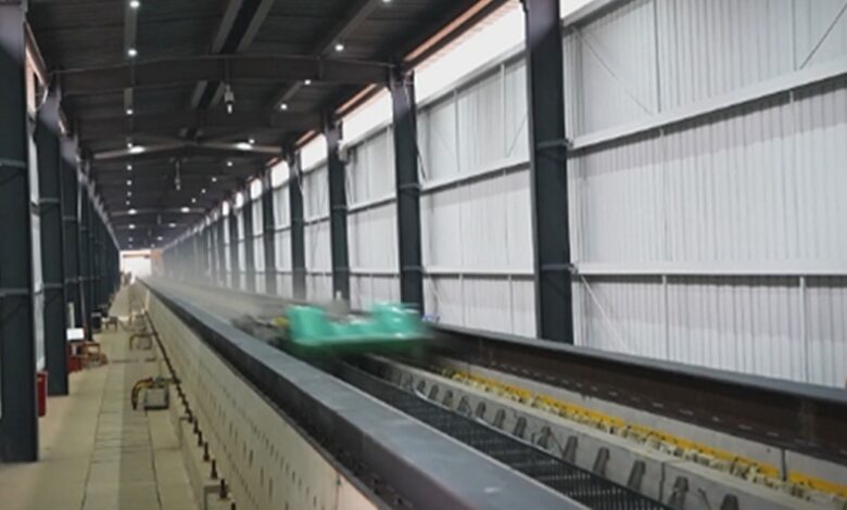 Tàu đệm từ thử nghiệm tăng tốc lên 700 km/h trong hai giây Tàu đệm từ thử nghiệm tăng tốc lên 700 km/h trong hai giây