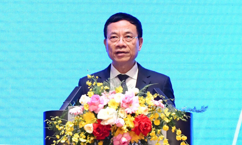 ‘Nhà mạng viễn thông thế hệ mới phải là nhà cung cấp hạ tầng số quốc gia’ ‘Nhà mạng viễn thông thế hệ mới phải là nhà cung cấp hạ tầng số quốc gia’