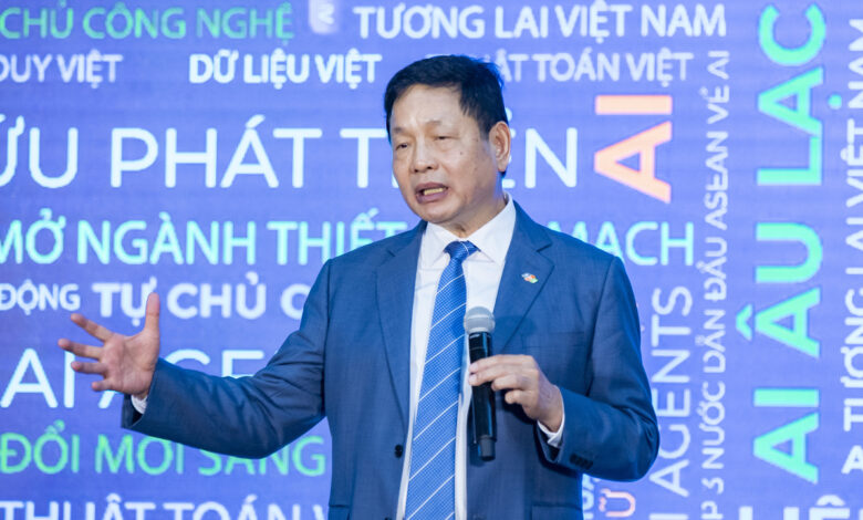 FPT đầu tư trăm triệu USD cho nghiên cứu AI và lượng tử FPT đầu tư trăm triệu USD cho nghiên cứu AI và lượng tử