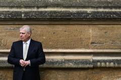Andrew Mountbatten-Windsor bị bắt giữ