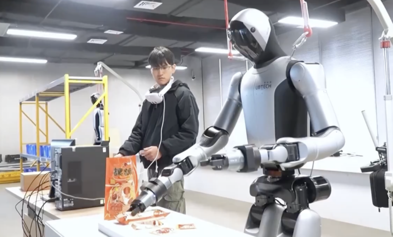 Cách Trung Quốc huấn luyện robot hình người Cách Trung Quốc huấn luyện robot hình người