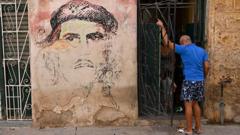 Sau Iran, ông Trump nhắm vào một Cuba đang chịu khủng hoảng