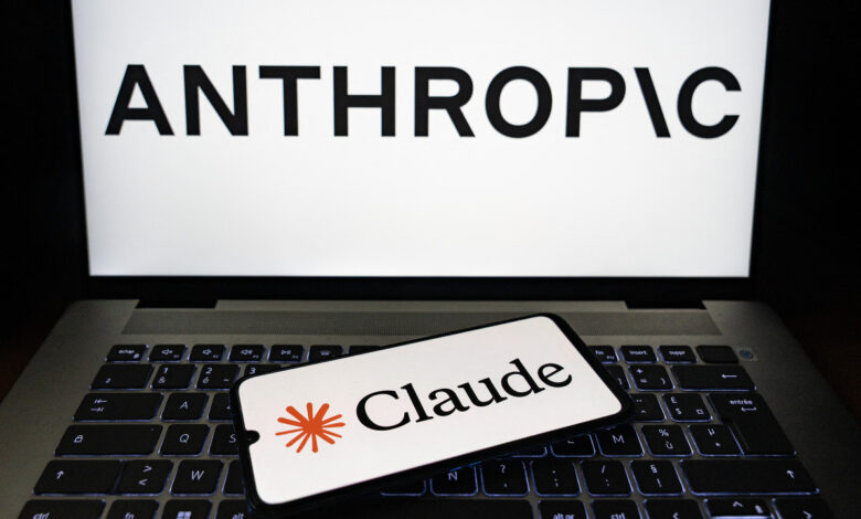 Anthropic vượt OpenAI, được định giá 1.000 tỷ USD trên sàn thứ cấp Anthropic vượt OpenAI, được định giá 1.000 tỷ USD trên sàn thứ cấp