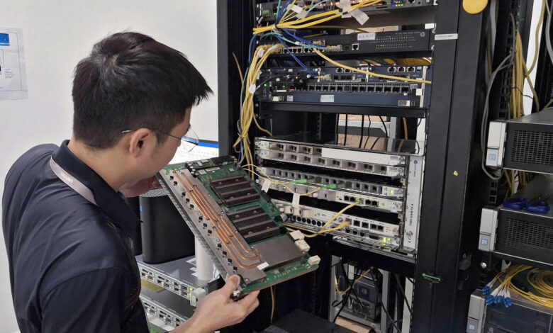 Việt Nam thử nghiệm mạng Internet 50 Gbps Việt Nam thử nghiệm mạng Internet 50 Gbps