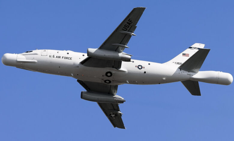 Mỹ triển khai ‘máy bay 737 bí mật nhất thế giới’ cho vụ phóng Artemis II Mỹ triển khai ‘máy bay 737 bí mật nhất thế giới’ cho vụ phóng Artemis II