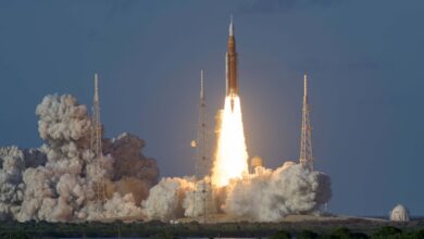 NASA phóng thành công tàu chở người tới Mặt Trăng sau 54 năm