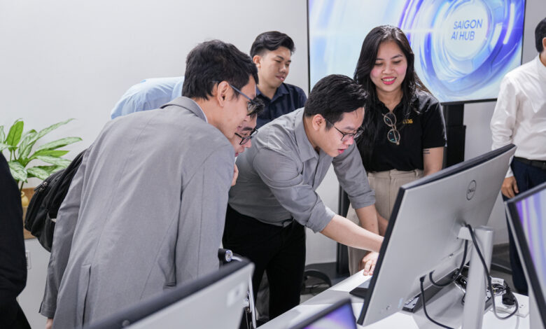 Google đầu tư vào trung tâm nghiên cứu AI ở Việt Nam Google đầu tư vào trung tâm nghiên cứu AI ở Việt Nam