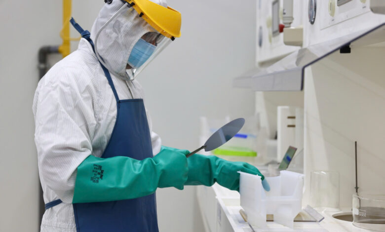 Người vi phạm liêm chính khoa học sẽ bị cấm nhận đề tài