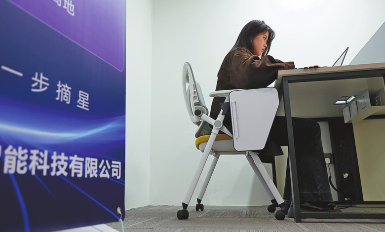 AI thúc đẩy ‘doanh nghiệp một người’ ở Trung Quốc thế nào AI thúc đẩy ‘doanh nghiệp một người’ ở Trung Quốc thế nào