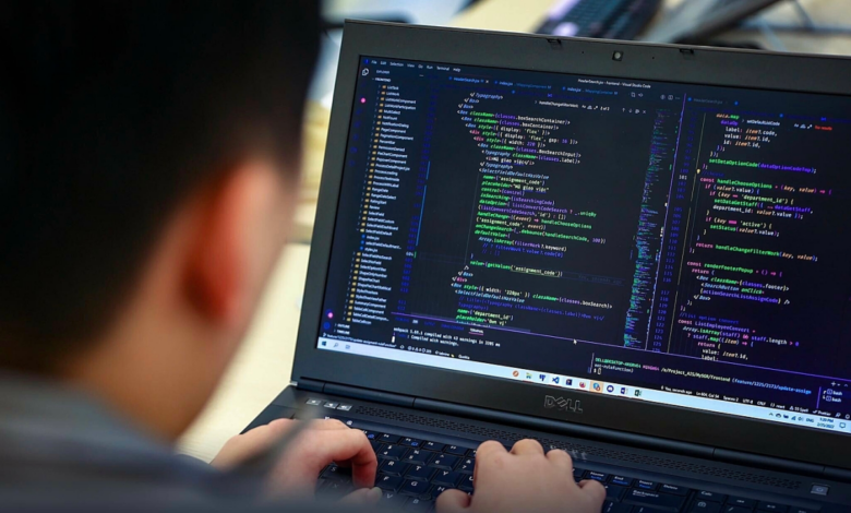 Thị trường IT Việt ‘thiếu người giỏi, dư người code cơ bản’ Thị trường IT Việt ‘thiếu người giỏi, dư người code cơ bản’