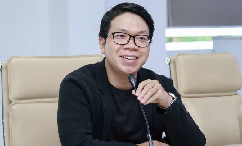 Tiến sĩ 9x nói về cơ hội phát triển vật liệu bán dẫn mới tại Việt Nam Tiến sĩ 9x nói về cơ hội phát triển vật liệu bán dẫn mới tại Việt Nam