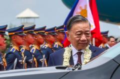 Ông Tô Lâm thăm Philippines: Biển Đông, nâng cao quan hệ và gì nữa?
