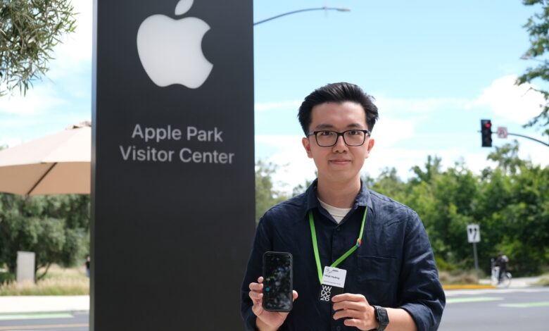 Sinh viên Việt chiến thắng cuộc thi viết phần mềm của Apple Sinh viên Việt chiến thắng cuộc thi viết phần mềm của Apple
