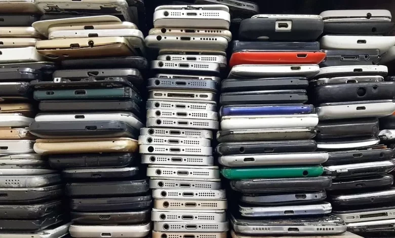 Nhóm nhà nghiên cứu Mỹ biến smartphone cũ thành máy chủ Nhóm nhà nghiên cứu Mỹ biến smartphone cũ thành máy chủ