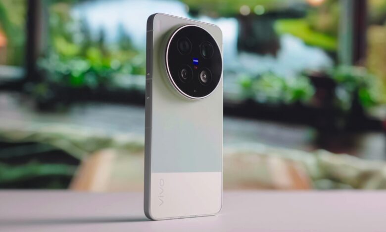 Đánh giá Vivo X300 Ultra: Smartphone cho người chơi ảnh Đánh giá Vivo X300 Ultra: Smartphone cho người chơi ảnh