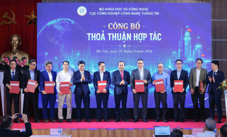 Ra mắt Trung tâm quốc gia hỗ trợ sản xuất thử chip bán dẫn Ra mắt Trung tâm quốc gia hỗ trợ sản xuất thử chip bán dẫn