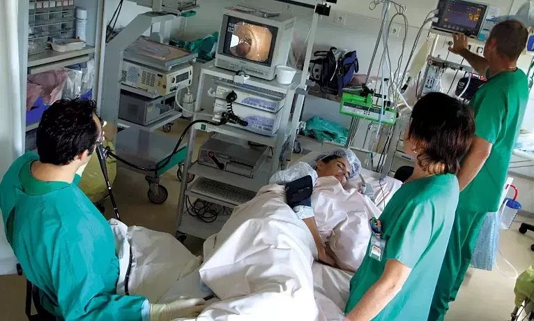 Bác sĩ, kỹ sư có thể kém đi vì AI Bác sĩ, kỹ sư có thể kém đi vì AI