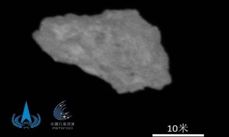Tàu Trung Quốc vượt 1 tỷ km để lấy mẫu vật tiểu hành tinh Tàu Trung Quốc vượt 1 tỷ km để lấy mẫu vật tiểu hành tinh
