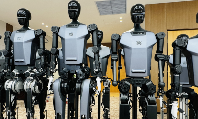 Sản lượng robot hình người Trung Quốc có thể vượt 100.000 Sản lượng robot hình người Trung Quốc có thể vượt 100.000