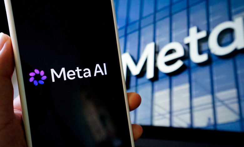 Meta thử chatbot đối thủ bằng tài khoản giả Meta thử chatbot đối thủ bằng tài khoản giả