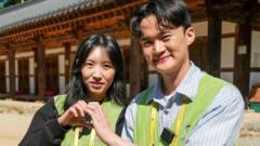 Nhà sư can thiệp khi hẹn hò ở Hàn Quốc gian nan Nhà sư can thiệp khi hẹn hò ở Hàn Quốc gian nan