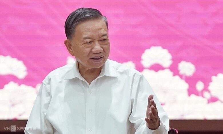 ‘Hà Nội phải tiên phong xây dựng nền kinh tế dựa trên tri thức, dữ liệu, sáng tạo’ ‘Hà Nội phải tiên phong xây dựng nền kinh tế dựa trên tri thức, dữ liệu, sáng tạo’