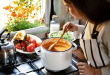 4 Nguyên Liệu Tăng Cường Dinh Dưỡng Cho Món Canh Của Bạn