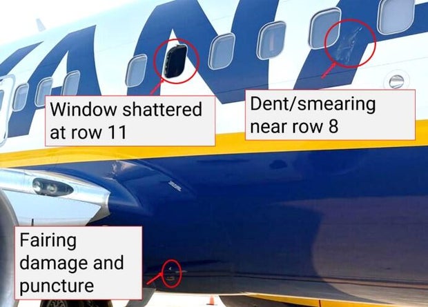 Bằng chứng va chạm với chim sau khi hành khách suýt bị hút ra ngoài cửa sổ máy bay, NTSB tiết lộ Bằng chứng va chạm với chim sau khi hành khách suýt bị hút ra ngoài cửa sổ máy bay, NTSB tiết lộ