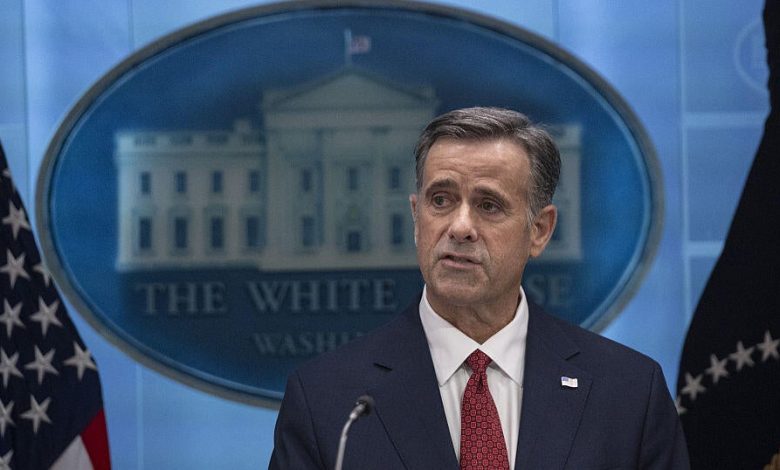 Giám đốc CIA John Ratcliffe cảnh báo Nga không được tấn công NATO trong chuyến đi bí mật