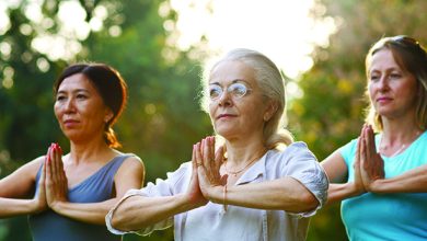 Thấu hiểu Giai Đoạn Tiền Mãn Kinh, Mãn Kinh và Hậu Mãn Kinh: Hướng Dẫn Điều Trị Triệu Chứng Hiệu Quả