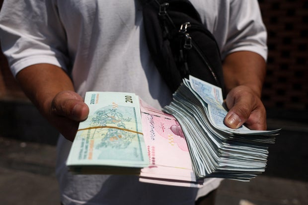 Tổng thống Iran bảo vệ thỏa thuận ghi nhớ với Mỹ: Hướng đi tốt nhất cho tương lai Tổng thống Iran bảo vệ thỏa thuận ghi nhớ với Mỹ: Hướng đi tốt nhất cho tương lai