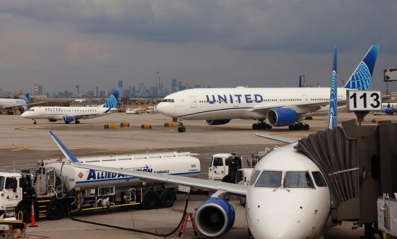 Các chuyến bay tại sân bay khu vực NYC đã trở lại sau sự cố thiết bị, FAA thông báo Các chuyến bay tại sân bay khu vực NYC đã trở lại sau sự cố thiết bị, FAA thông báo