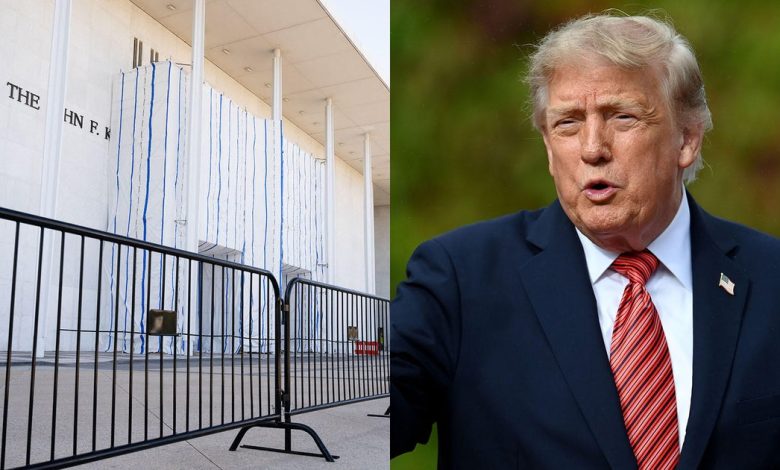 Chuyên gia pháp lý phân tích mối đe dọa của Trump về việc phá hủy Trung tâm Kennedy Chuyên gia pháp lý phân tích mối đe dọa của Trump về việc phá hủy Trung tâm Kennedy