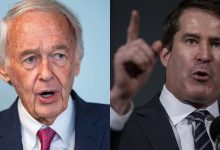 Markey Đánh Bại Moulton Trong Cuộc Bầu Cử Sơ Bộ Đảng Dân Chủ Tại Massachusetts