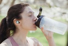 Tại sao uống nước và giữ cơ thể đủ nước lại quan trọng cho sức khỏe của bạn? Tại sao uống nước và giữ cơ thể đủ nước lại quan trọng cho sức khỏe của bạn?