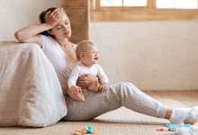 Trầm cảm sau sinh và loạn tâm sau sinh: Những điều cha mẹ mới cần biết để vượt qua khó khăn