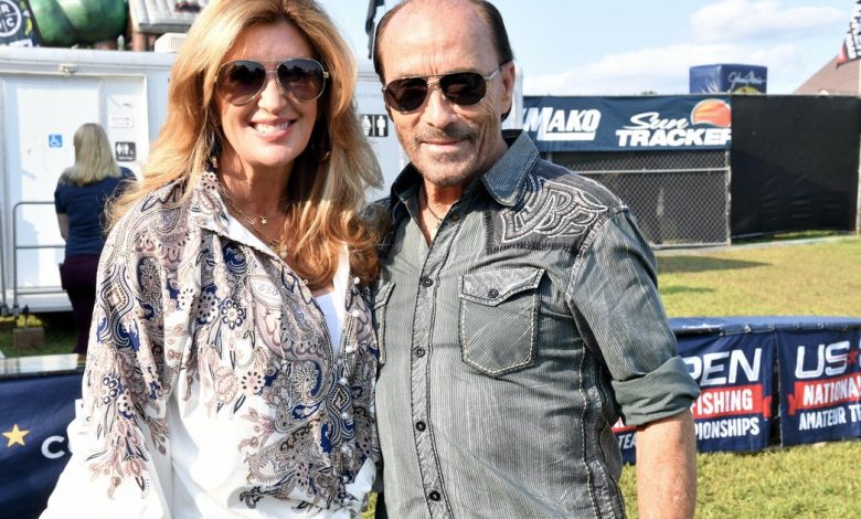 Trump đề cử vợ Lee Greenwood làm đại sứ Barbados: Một bước đi táo bạo trong chính trị! Trump đề cử vợ Lee Greenwood làm đại sứ Barbados: Một bước đi táo bạo trong chính trị!