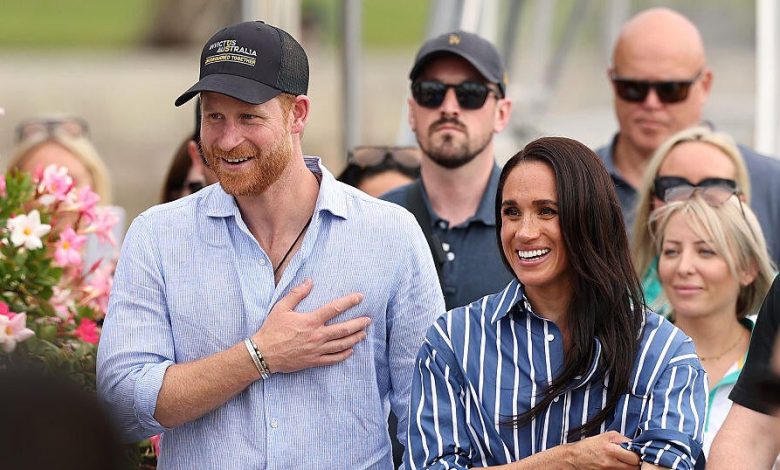 Vua khẳng định Hoàng tử Harry và Meghan vẫn là công dân tư sau khi trở về Vương quốc Anh Vua khẳng định Hoàng tử Harry và Meghan vẫn là công dân tư sau khi trở về Vương quốc Anh